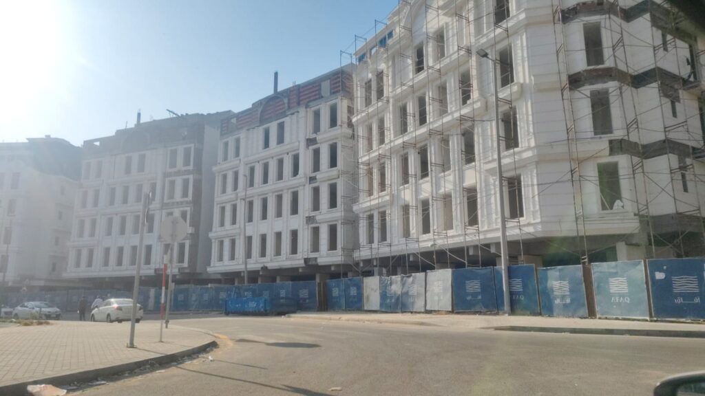 تشطيب العمائر بالجبس العادي